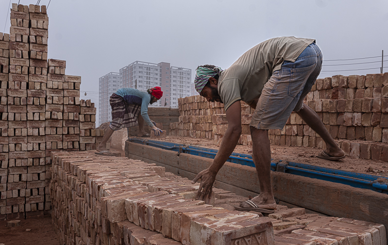 Bangladesh brick workers